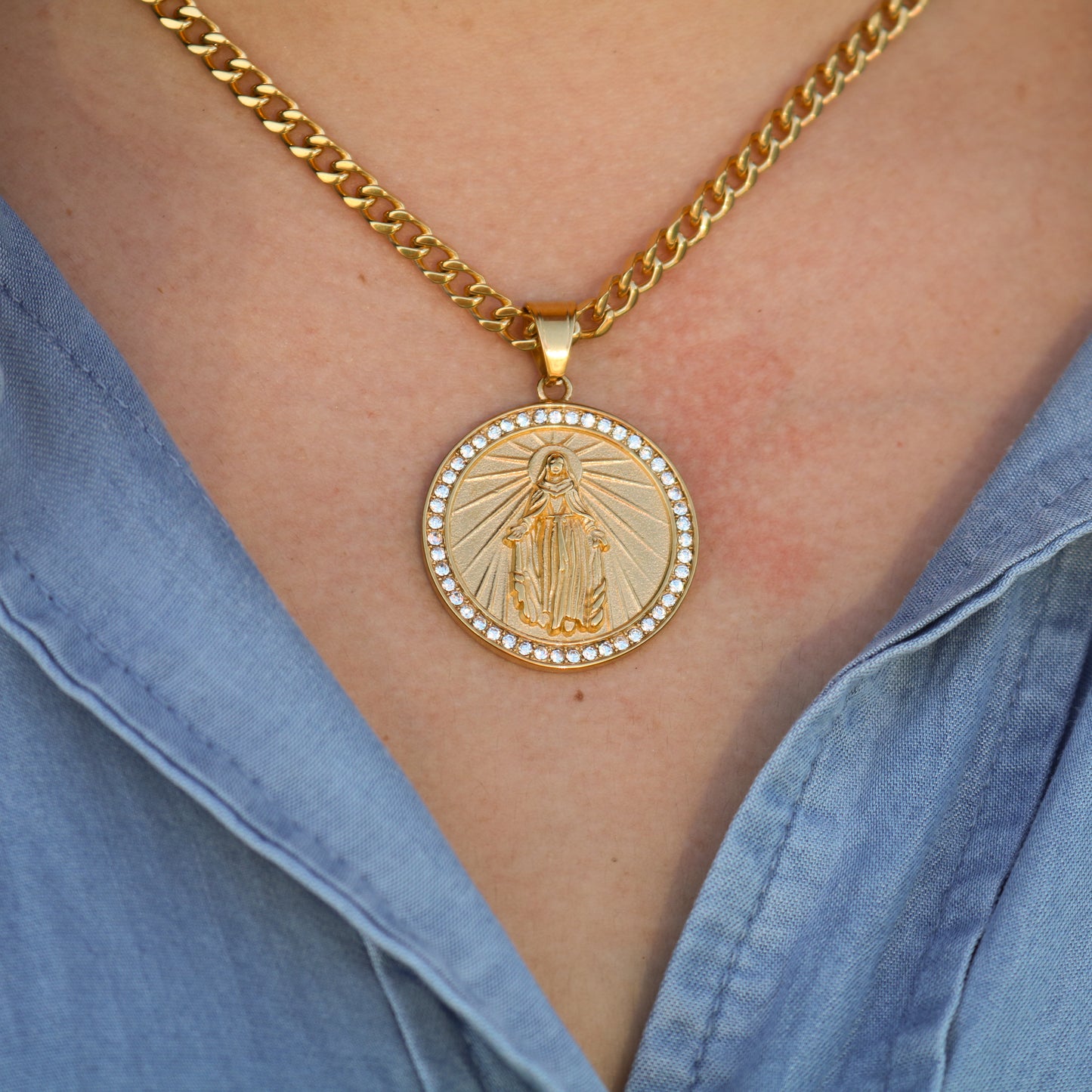 Round Jesus Pendant