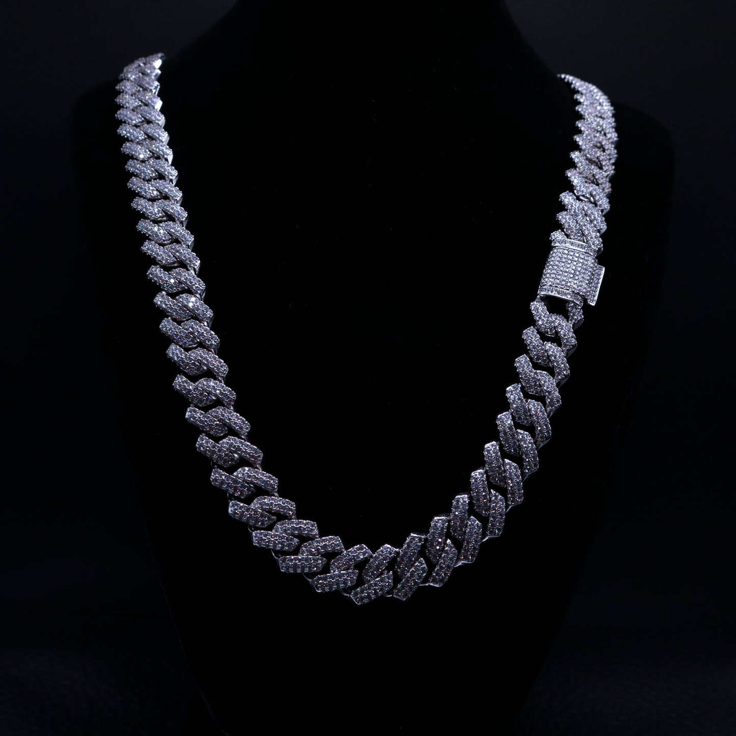 Diamond Cuban Link Chain 13mm in White Gold